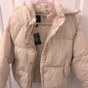 Forever 21 puffer jacket
